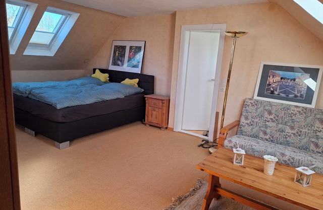 Cozy vacation home with garden, ideal for families