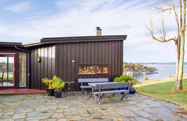 Cozy vacation home in a great location near the fjord.