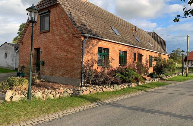Cozy vacation home in Barlin, not far from Dargun - Holiday apartment (Marcath