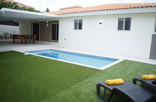 Cozy villa, near to Jan thiel & Mambo Beach