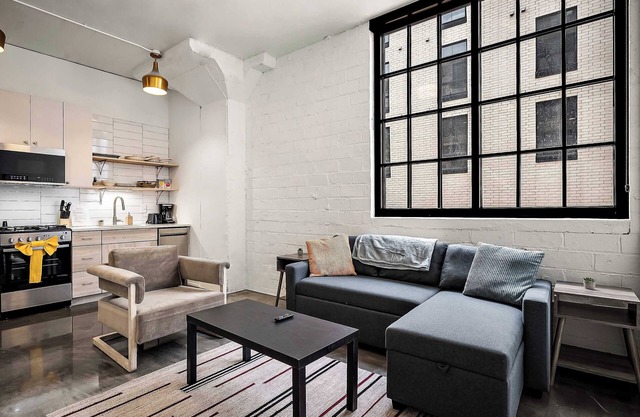 CozySuites NLG - Modern 1BR condo #29