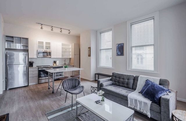 CozySuites Sky Central #10