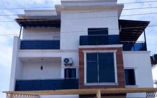 Credence Resorts Aco
