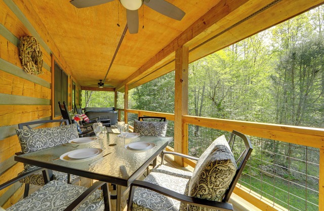 Creek Access: Quiet Bryson City Retreat w/Hot Tub