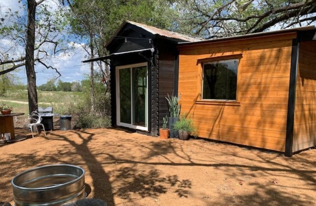 Creekside Cabin
