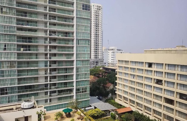 Crescat Apartment