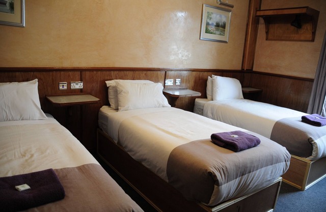 Cricklewood Lodge Hotel