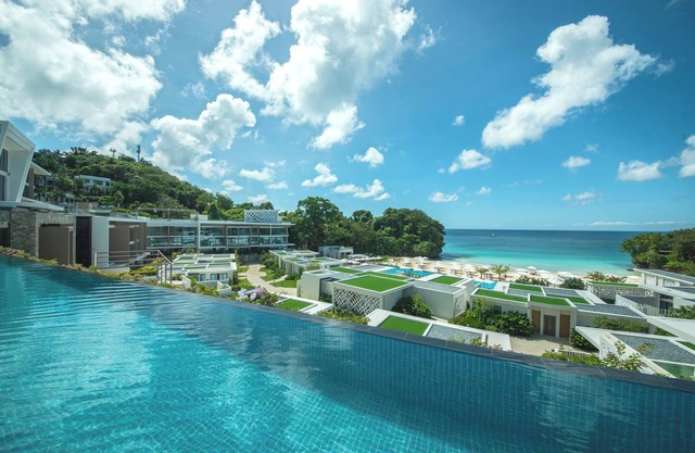 Crimson Resort & Spa Boracay