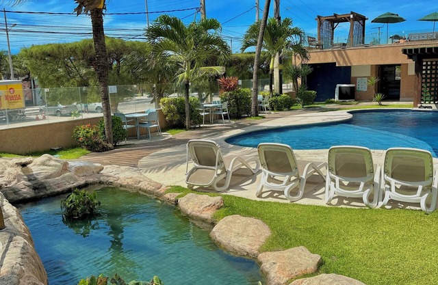 Crocobeach Hotel