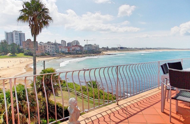 Cronulla Point, Beach and Ocean View 1512
