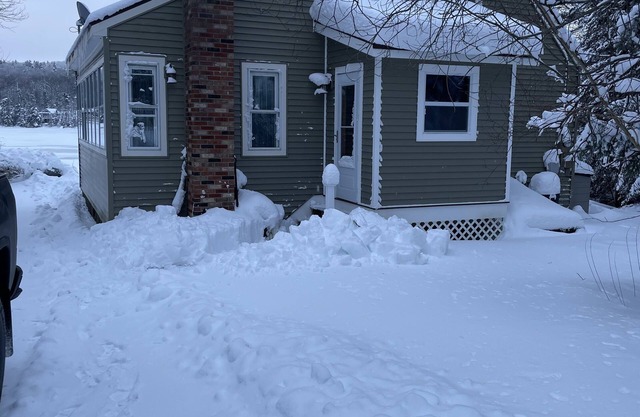 Cross Country Ski? Downhill? Prospect and Mt nSnow. Winter wonderland book now.