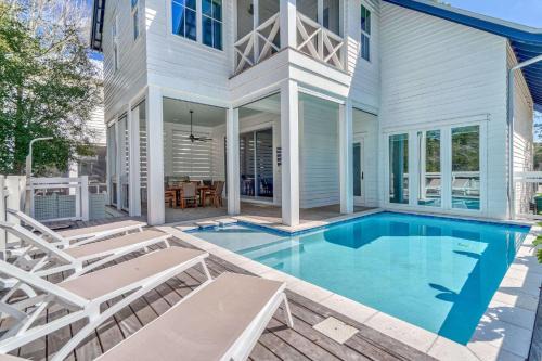 Crossett Coastal Cottage