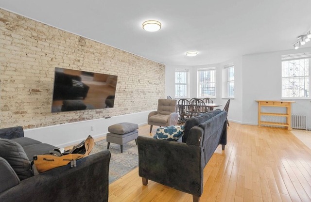 Crown Height 3 bedroom near subway