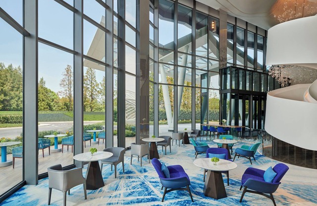 Crowne Plaza Shanghai Snow World by IHG