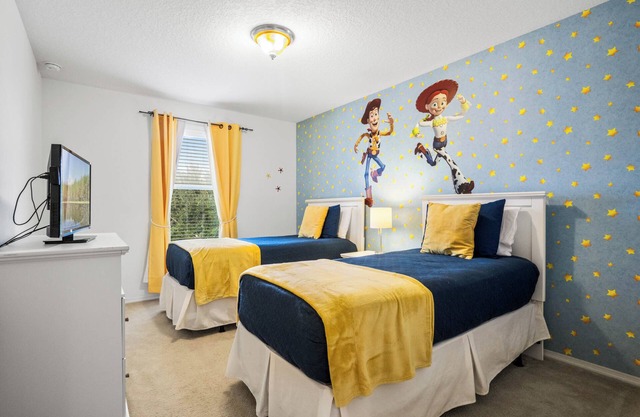 CRYSTAL COVE 917EG-5BEDROOMS-4.5BATH-12PEOPLE-CLOSE TO ALL DISNEY PARKS-RESTAURANTS-SUPERMARKETS.