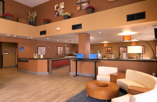 Crystal Inn Hotel & Suites West Valley City