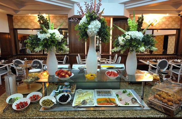 Crystal Palace Hotel