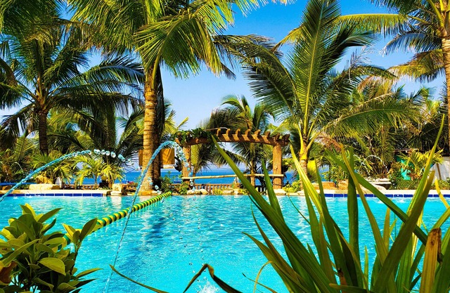 Crystal Shore Beach Resort powered by Cocotel