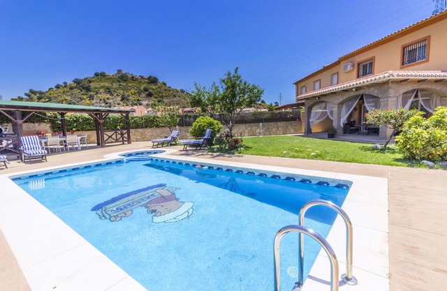 Cubo's Villa Puerto de la Torre/Wifi/pool/air conditioning/garden