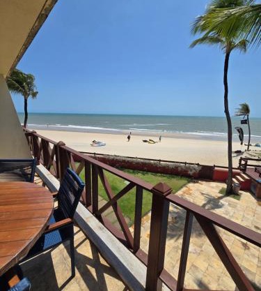 Cumbuco Penthouse - Som do Mar - Pé Na Areia - Ar Condicionado, perto do centro, 2 dormitórios, piscina, cozinha