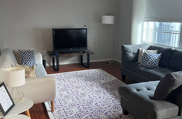 Cute 2 bed 2 bath condo with community pool, tennis court, and gazeebo.