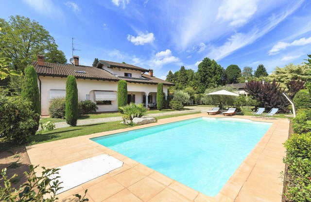 Cute and cosy villa with pool and garden for a comfortable holiday! - Villa Rosa