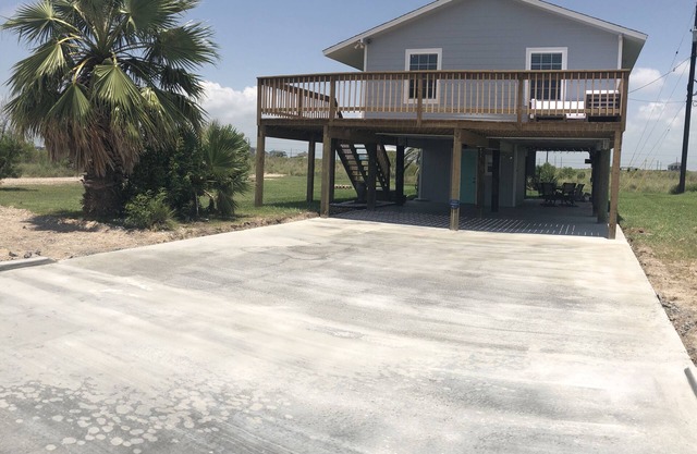 Cute calming coastal home located in a great fishing area