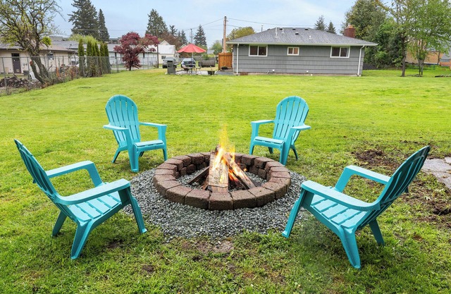 Cute & Comfy 2-bedroom House in Charming Sedro-Woolley