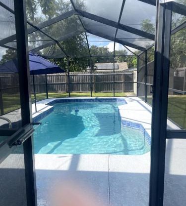 Cute House With Pool For Up To 7 Guests