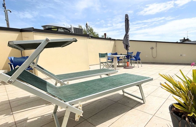 CV013 - Cervia, wonderful penthouse with panoramic terrace