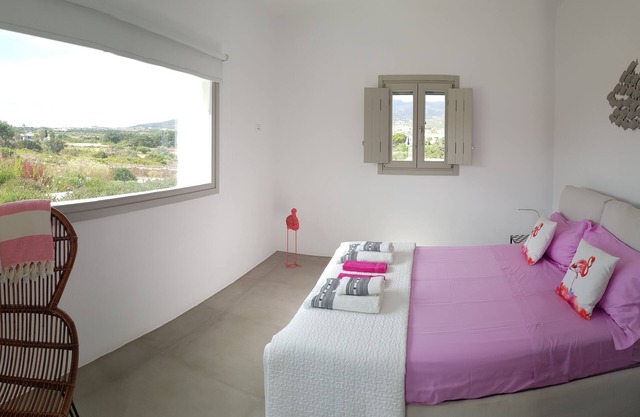 Cycladic sea view villa with pool