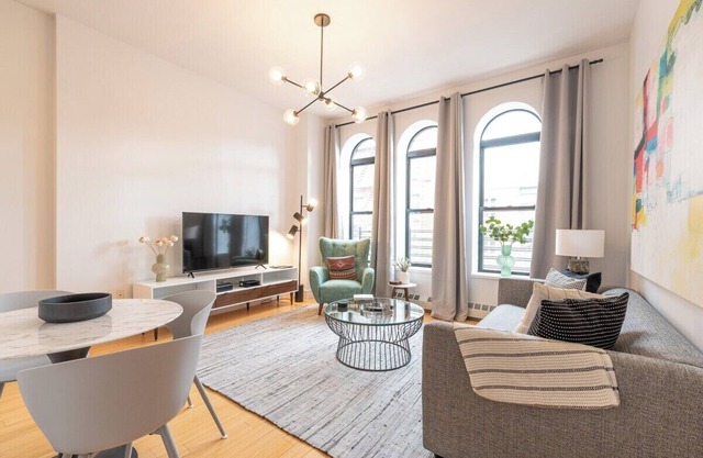 Cypress Court II by Rove Travel | 1BR Harlem Apt