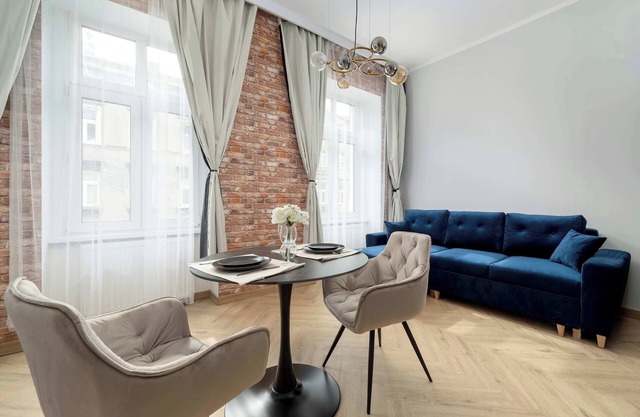 Dąbrowskiego 9 | Wrocław | Climate Studio | Pet Friendly