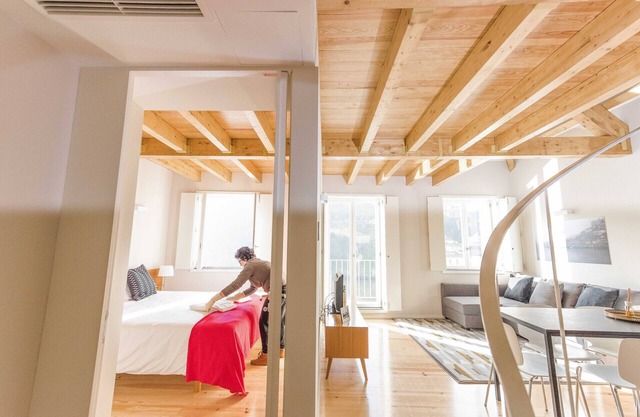 D. Luís I - Duplex apartment with river view