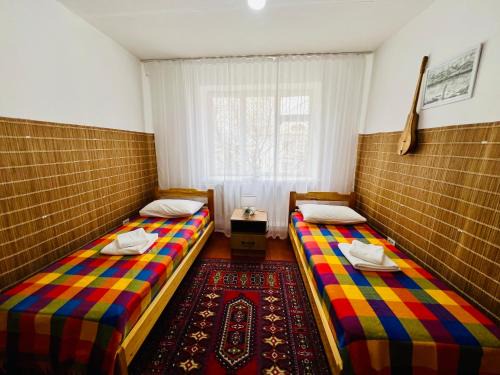 DADOW Apartments