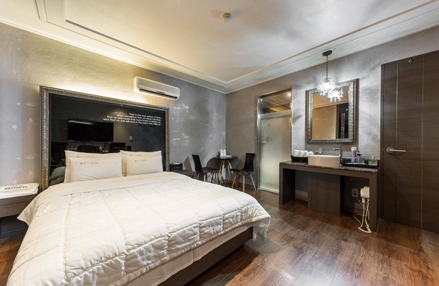 Daejeon Yongun HI Hotel