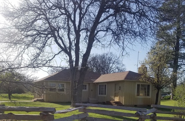 Dahle River House -Great Views -Great Fishing