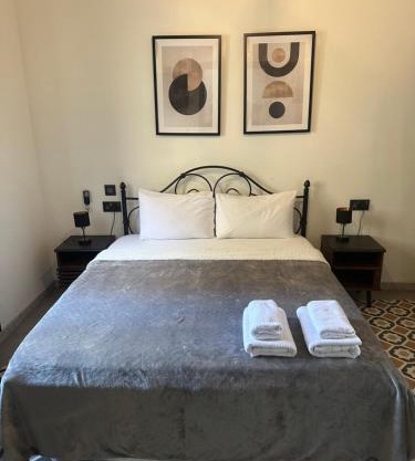 Dahlia apartment - Paola Modern Townhouse