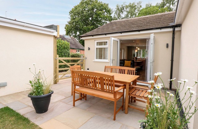 Daisy Tree Cottage