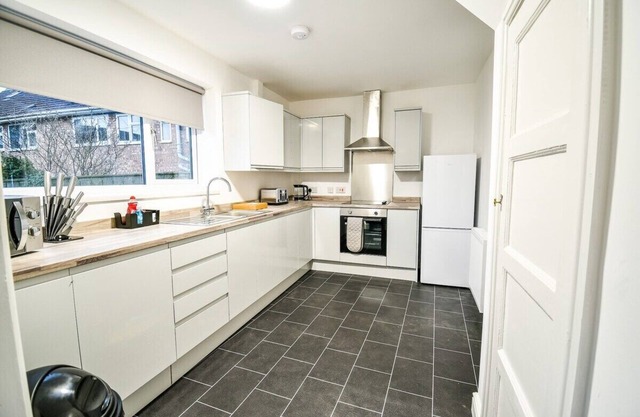 Dalkeith House | Horizon Stays | 4 Bed