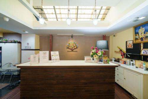 Dancenter Khaosan Park Hotel