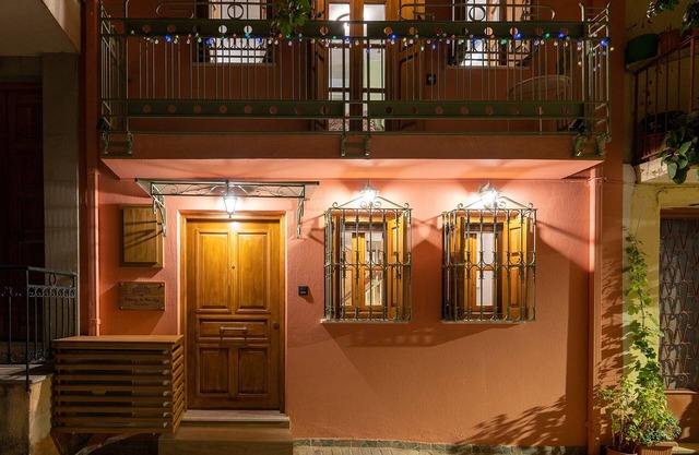 Dandy Villas Ioannina -Colorful Boutique House-in Old Town-Cozy
