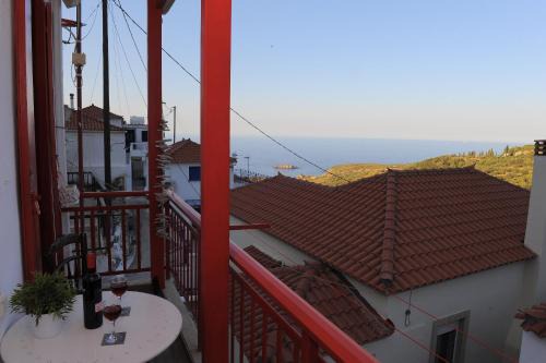 Dandy Villas Velanidia Sailor's House - Private Maisonette - Sea View