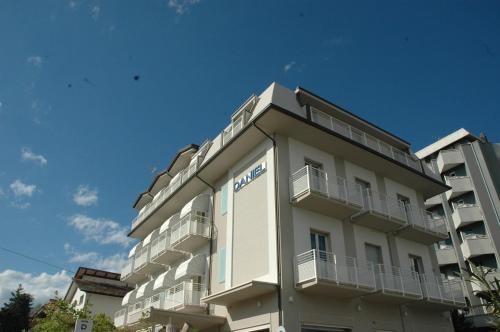 Daniel Apartments
