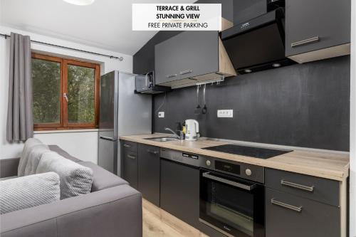 Danilo's Apartments