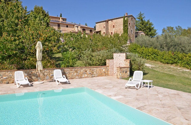 Dante 6 - Apartment with swimming pool