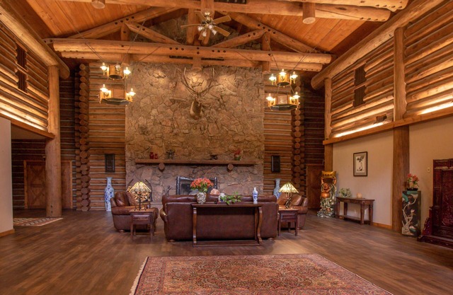 Dao House
