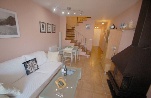 Daró 2D 36 - Pool, 250m away from the beach