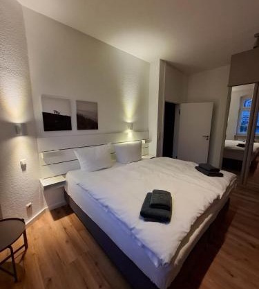 Das Haus zur Rothen Thür 2