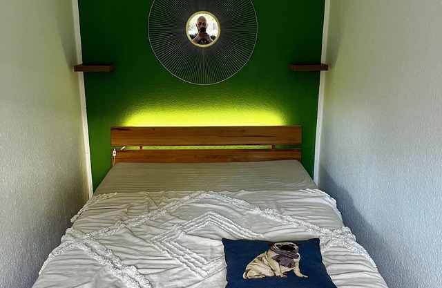 Das "lerchenhaus" Lädt Sie Ein. Willkommen in Unserer Zauberhaften Wohnung